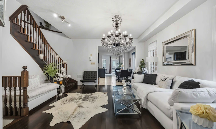 1248 Blencowe Crescent