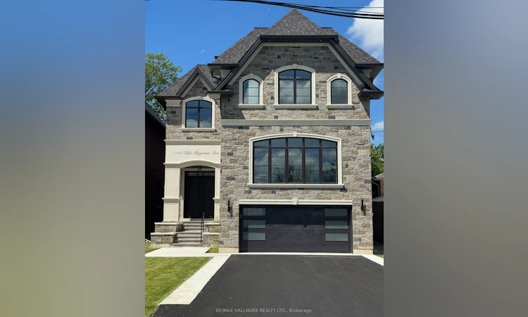 152 Olde Bayview Avenue
