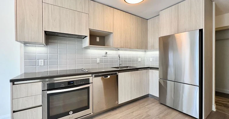 1209-15 Water Walk Drive, Markham, ON, L6G 0G2 - 5