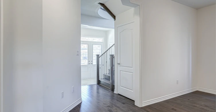 96 Connell Drive, Georgina, ON, L4P 1J5 - 5