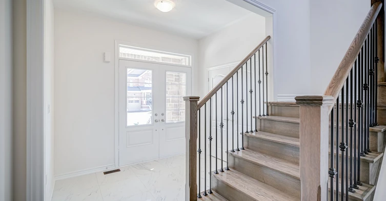 96 Connell Drive, Georgina, ON, L4P 1J5 - 3