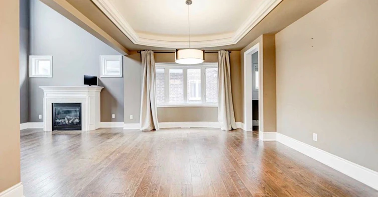 83 Kane Crescent, Aurora, ON, L4G 0C6 - 3