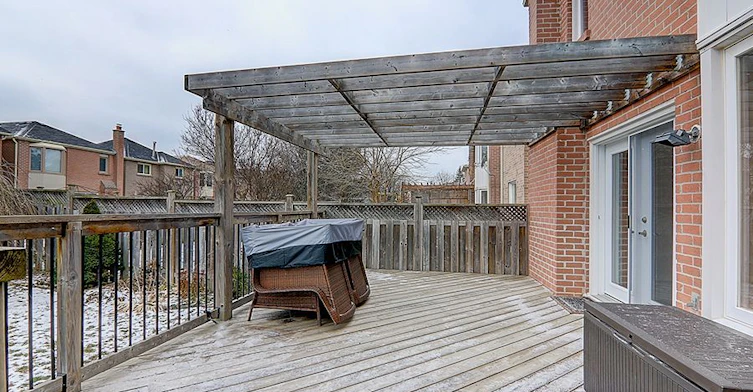 160 Gailcrest Circle, Vaughan, ON, L4J 5W1 - 2