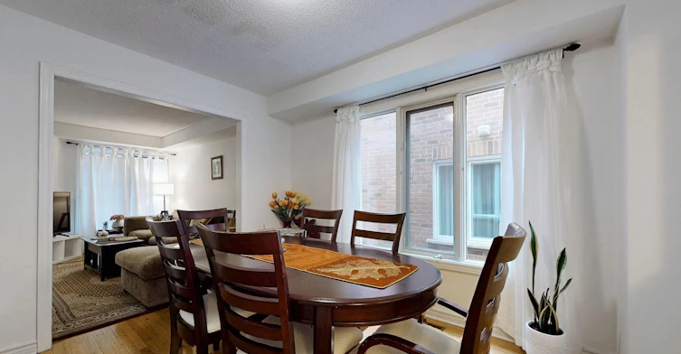 99 Widdifield Avenue, Newmarket, ON, L3X 1Z3 - 3