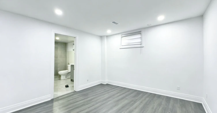 Lower-181 Maple Avenue, Richmond Hill, ON, L4C 2J2 - 14
