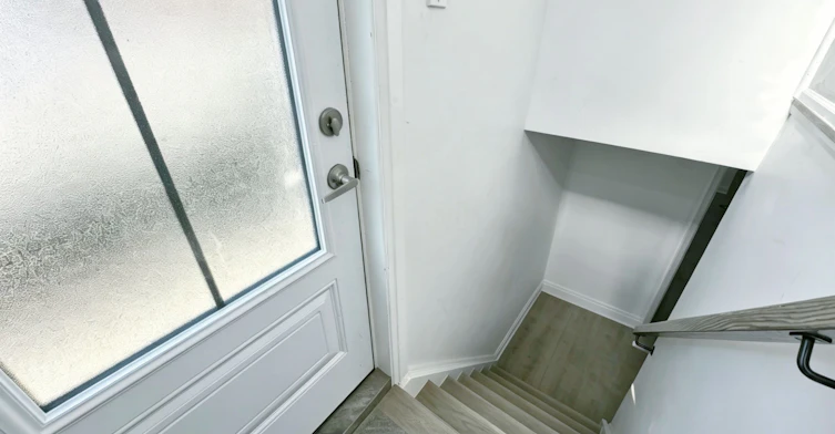 Lower-181 Maple Avenue, Richmond Hill, ON, L4C 2J2 - 17