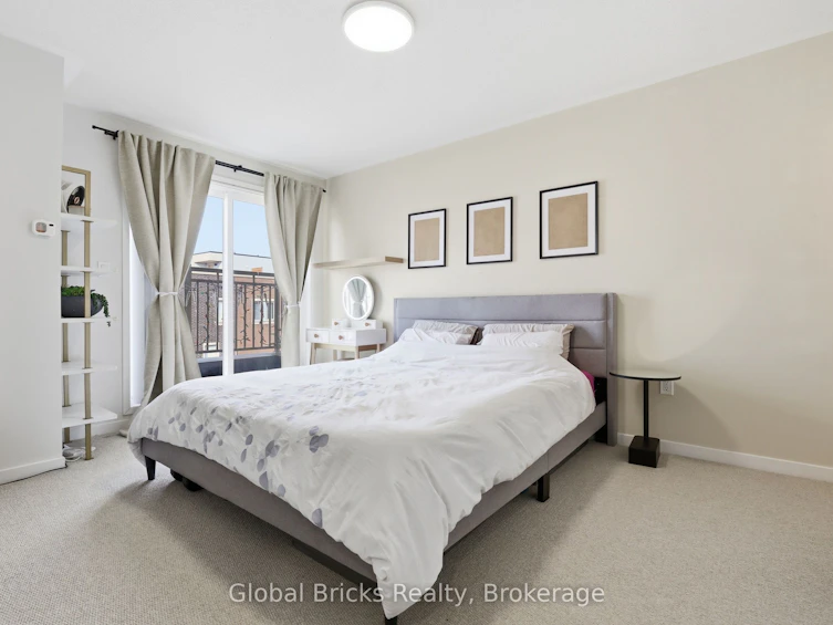 TH #210-131 Honeycrisp Crescent, Vaughan, ON, L4K 0N7 - 11