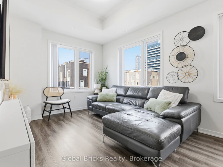 TH #210-131 Honeycrisp Crescent, Vaughan, ON, L4K 0N7 - 9
