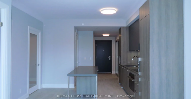 610-18 Water Walk Drive, Markham, ON, L3R 6L5 - 6