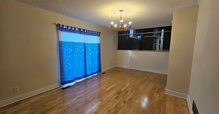 10 Kings Inn Trail, Markham, ON, L3T 1T7 - 9