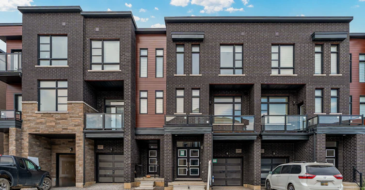 49 Paradox Street, Vaughan, ON, L4L 1A7