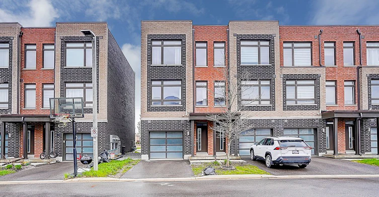 52 Saintfield Drive, Vaughan, ON, L4L 0L6