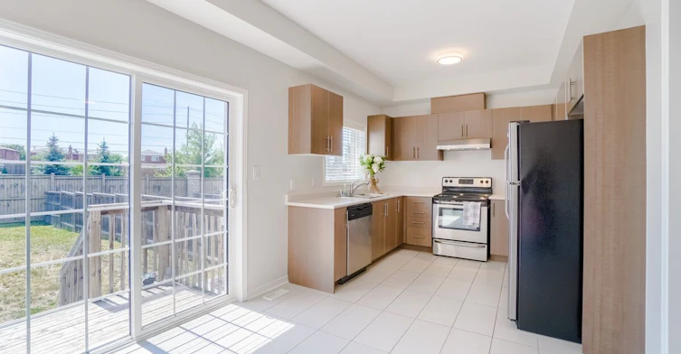160 Gentile Circle, Vaughan, ON, L4H 3N3 - 12