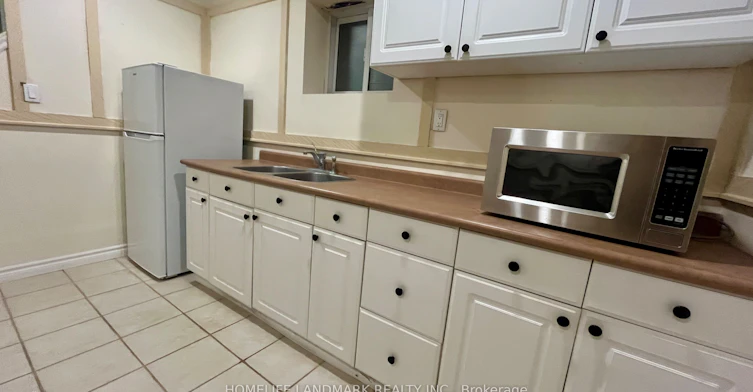 BSMT-29 West Borough Street, Markham, ON, L3T 4V6 - 4