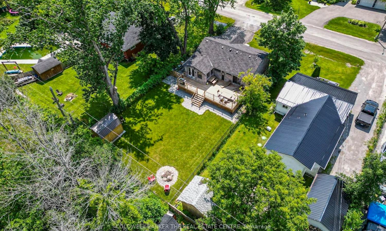 15 Blue Jay Boulevard