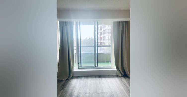 411-91 Townsgate Drive, Vaughan, ON, L4J 8E8 - 2