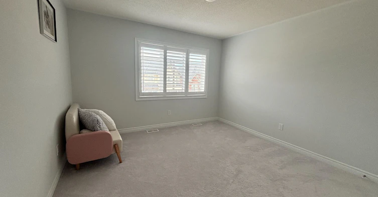 11 Father Muckle Avenue, Georgina, ON, L4P 0S4 - 33
