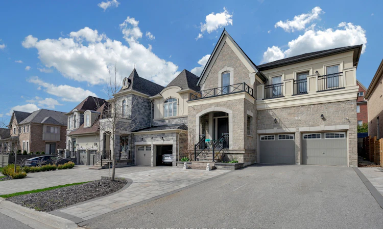 20 Baldry Avenue
