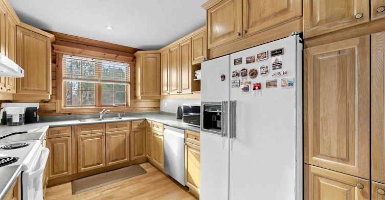 4248 Bloomington Road, Whitchurch-Stouffville, ON, L4A 7X5 - 7