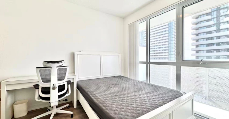 1901-8 Interchange Way, Vaughan, ON, L4K 0R2 - 10