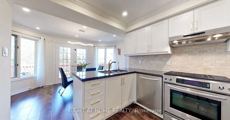 Main and upper floor-95 Lensmith Drive, Aurora, ON, L4G 6R9 - 13