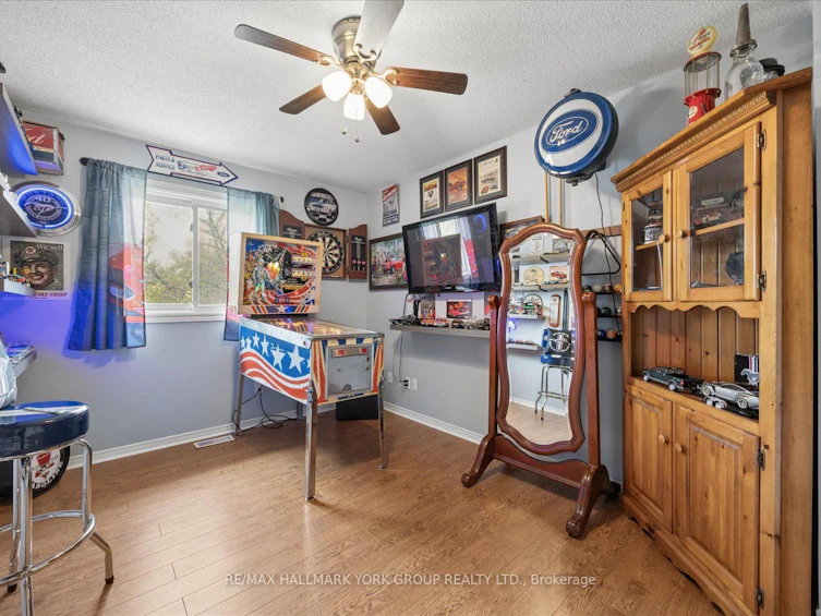 29 Biscayne Boulevard, Georgina, ON, L4P 2R4 - 31