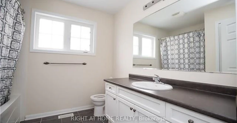 38 Elmeade Lane, Whitchurch-Stouffville, ON, L4A 0P6 - 11