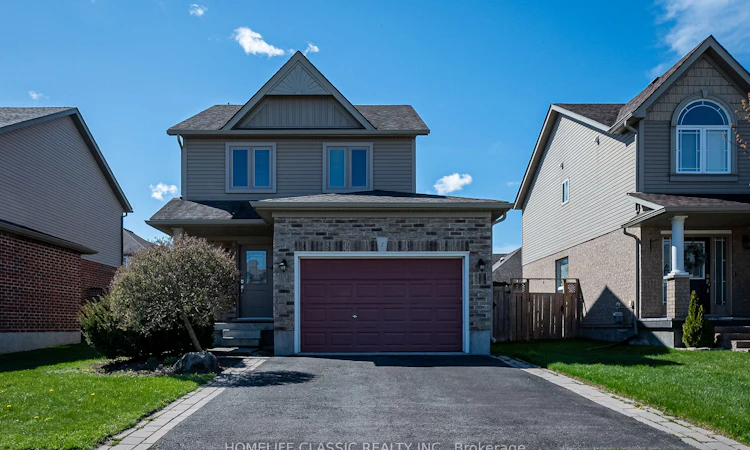 5 Irwin Crescent