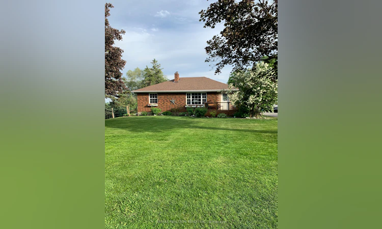 4881 Mount Albert Road