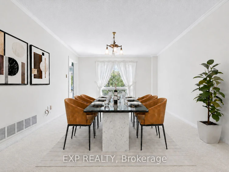 51 Sanderson Crescent, Richmond Hill, ON, L4C 5L5 - 7