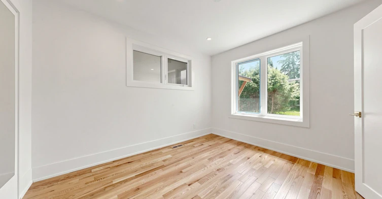 11 Johnson Road, Aurora, ON, L4G 2A3 - 21