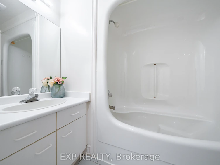 38 Boake Trail, Richmond Hill, ON, L4B 2H1 - 39