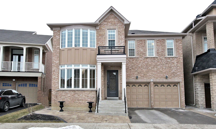 30 Valmont Avenue