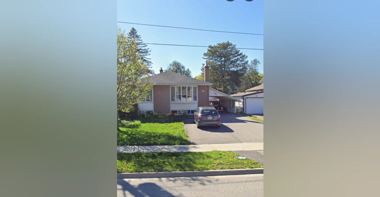 42 Aurora Heights Drive, Aurora, ON, L4G 2W7
