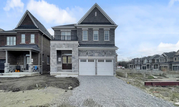 63 English Drive E
