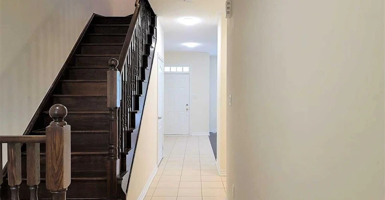5 Vandaam Lane, Markham, ON, L6C 0P1 - 3