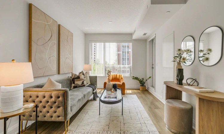 #307-8228 Birchmount Road