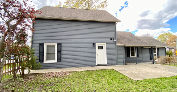 #1 (Main)-41 Arnold Crescent, Richmond Hill, ON, L4C 3R6 - 2