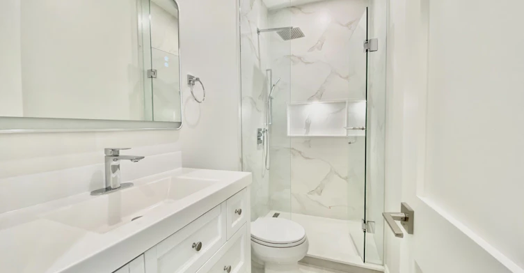 #2 (Back)-41 Arnold Crescent, Richmond Hill, ON, L4C 3R6 - 12
