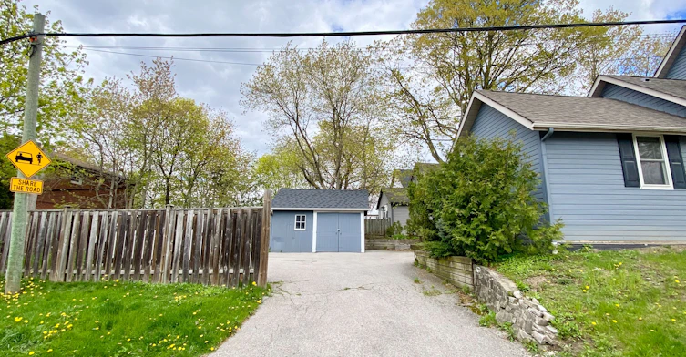 #2 (Back)-41 Arnold Crescent, Richmond Hill, ON, L4C 3R6 - 15