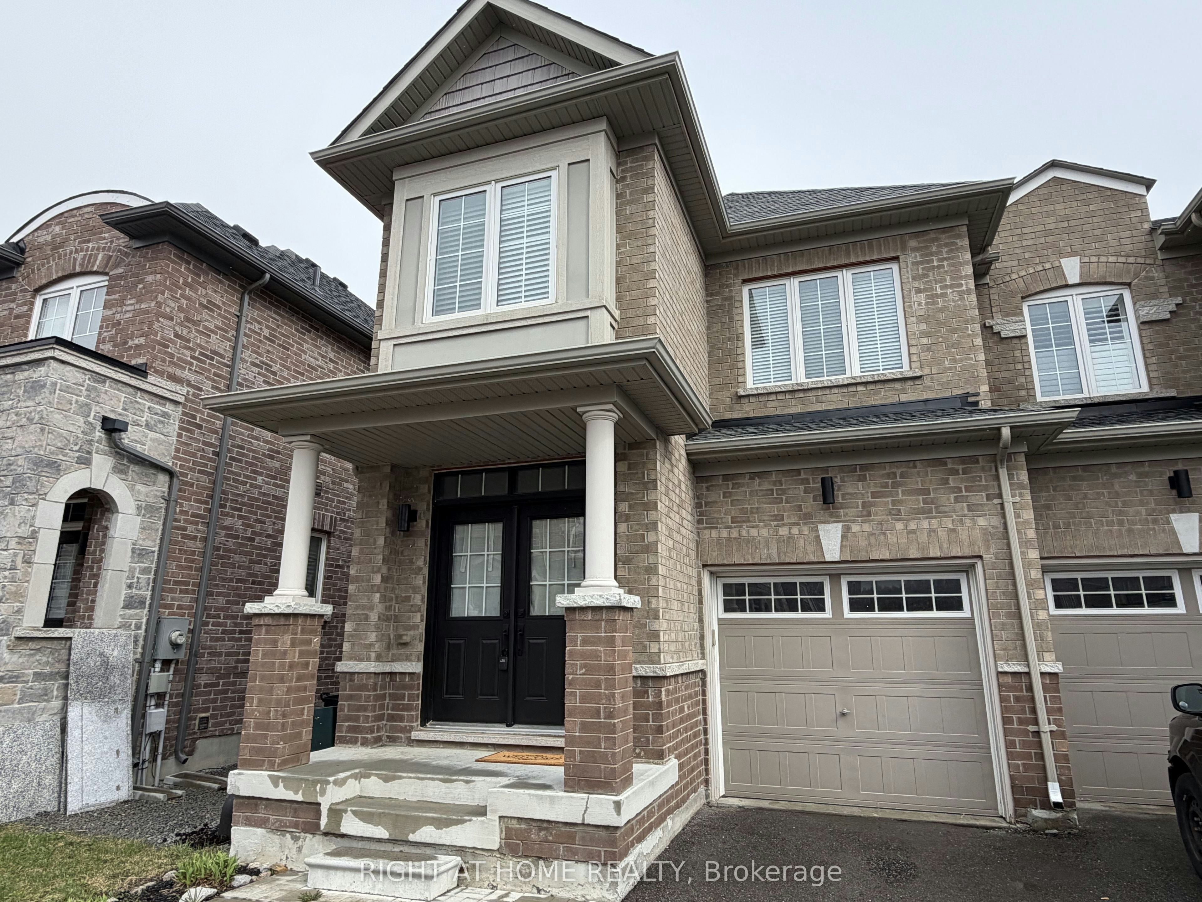 134 Maguire Road N, Newmarket, ON, L3X 0M1