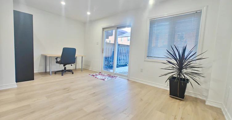 149 Sassafras Circle, Vaughan, ON, L4J 8M9 - 3