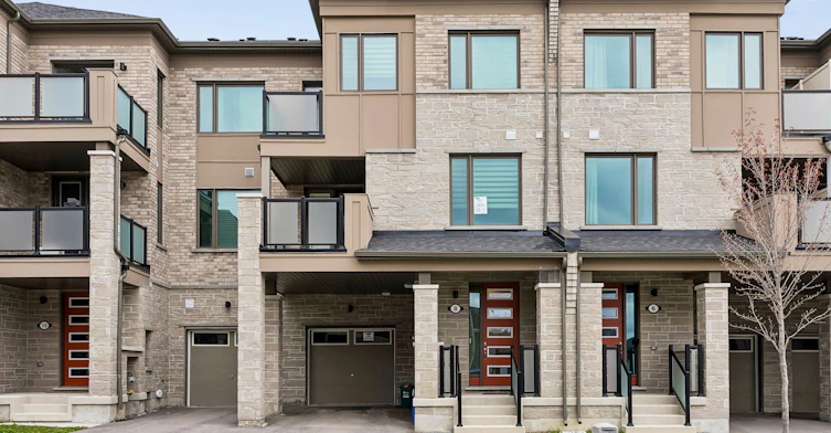 8 Thomas Frisby Jr Crescent, Markham, ON, L6C 3L1