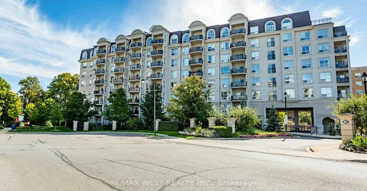 307-1 Maison Parc Court, Vaughan, ON, L4J 9K1 - 4