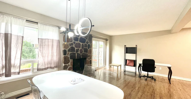 54-105 Carlton Road, Markham, ON, L3R 1Z8 - 3