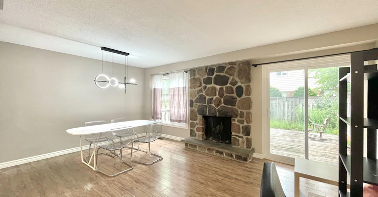 54-105 Carlton Road, Markham, ON, L3R 1Z8 - 2