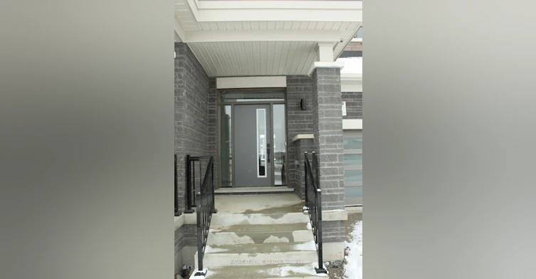 107 Schmeltzer Crescent, Richmond Hill, ON, L4E 1J1 - 3
