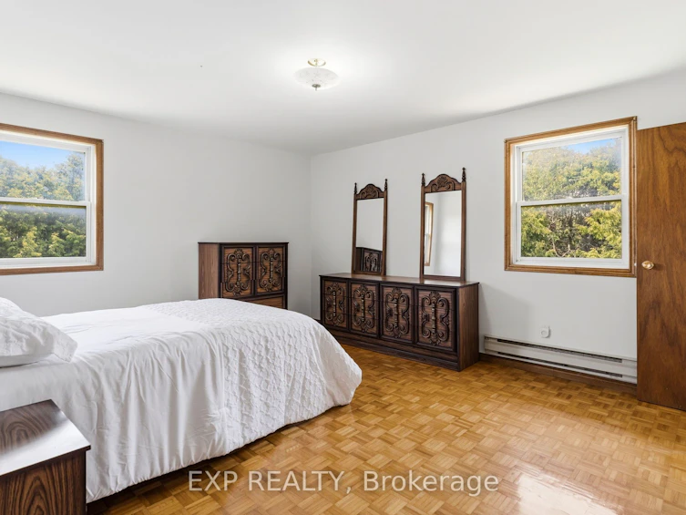 32 Louisa Street, Georgina, ON, L0E 1L0 - 20