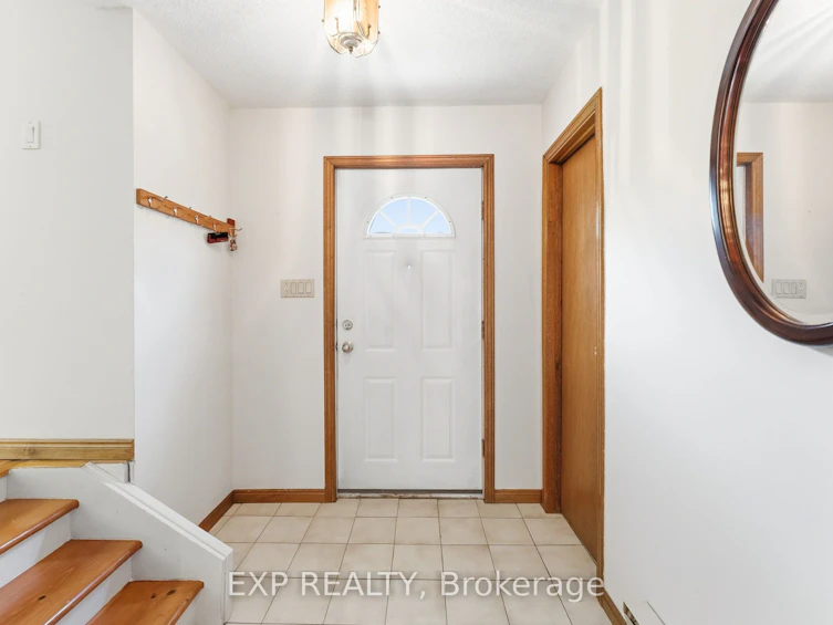 32 Louisa Street, Georgina, ON, L0E 1L0 - 5