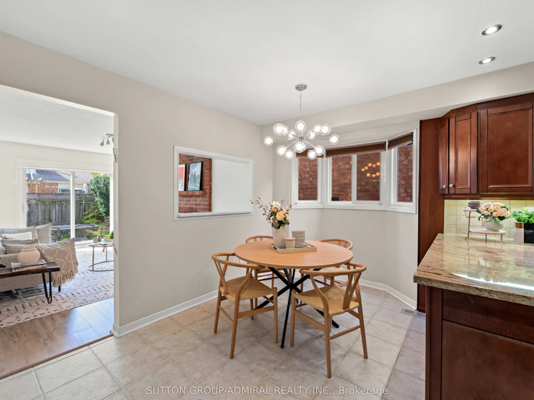 27 Ramblewood Lane, Vaughan, ON, L4J 6R8 - 11